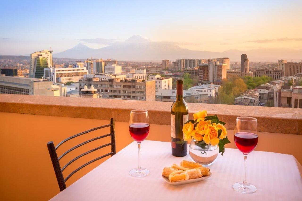 14 Floor Hotel Jerevan Buitenkant foto