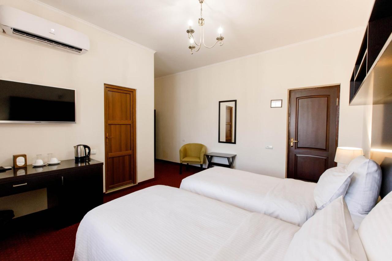 14 Floor Hotel Jerevan Buitenkant foto