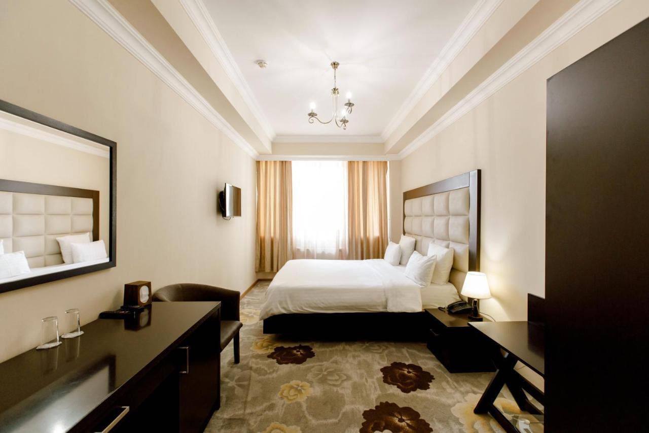 14 Floor Hotel Jerevan Buitenkant foto