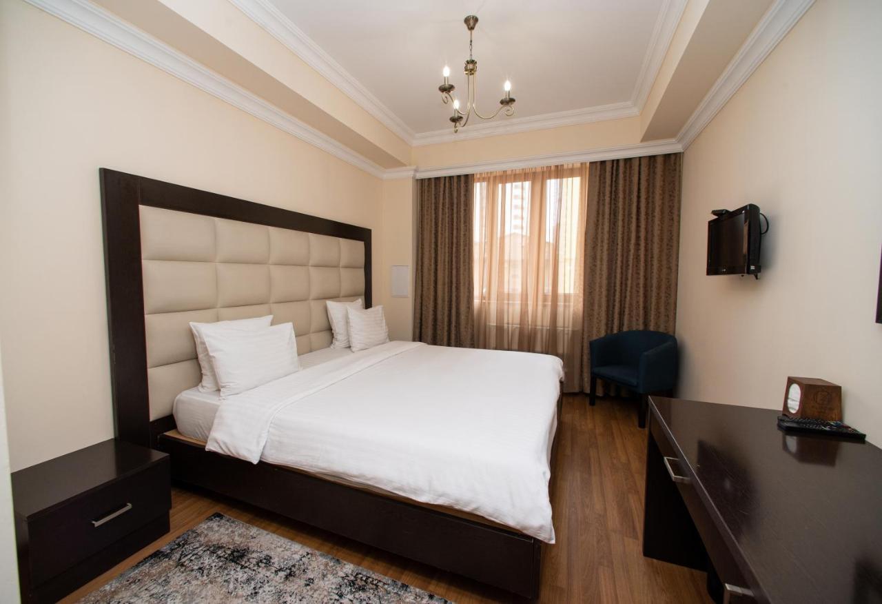 14 Floor Hotel Jerevan Buitenkant foto