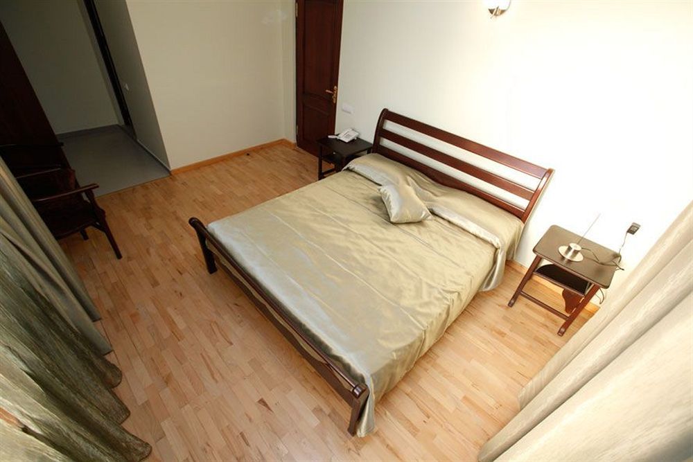 14 Floor Hotel Jerevan Buitenkant foto