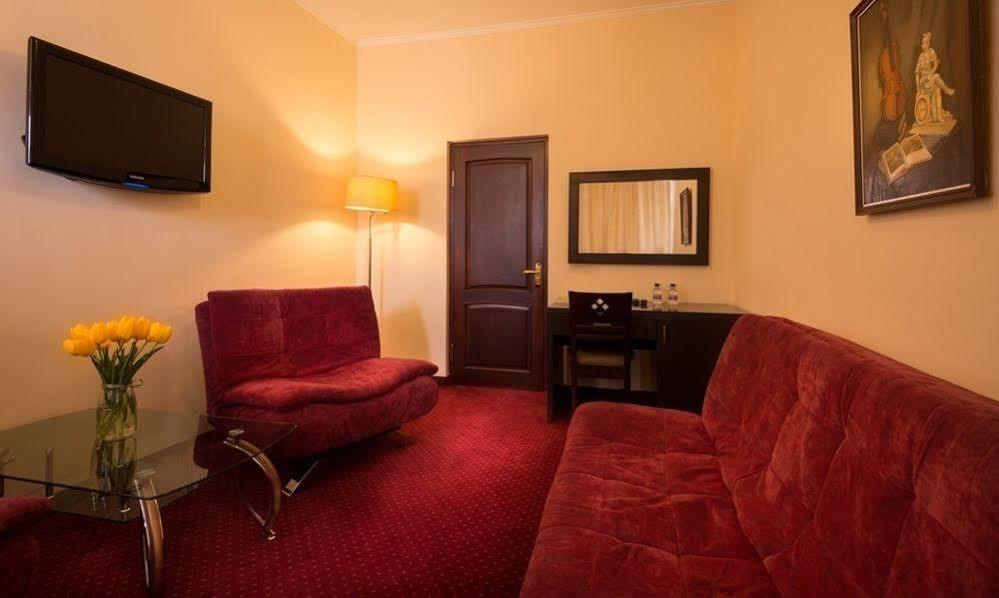 14 Floor Hotel Jerevan Buitenkant foto